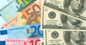 Dólar bajó 58 cts y el euro 12; eran vendidos $61.97 y $76.37