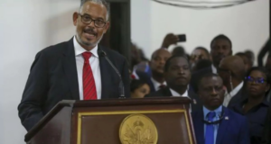 HAITÍ: Primer ministro promete comicios libres y fin de bandas