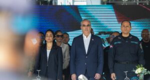 Abinader asiste a lanzamiento operativo Semana Santa 2026