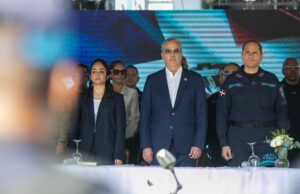 Abinader asiste a lanzamiento operativo Semana Santa 2026