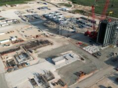 Luis Abinader inaugura una termoeléctrica en Manzanillo