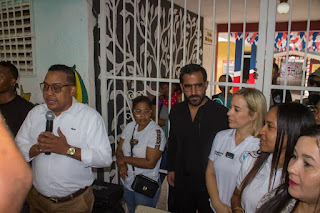 833b8be2-bf30-4861-8318-6b80c2319135