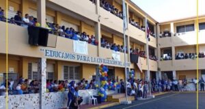 El Gobierno ofrecerá servicios médicos gratuitos en escuelas