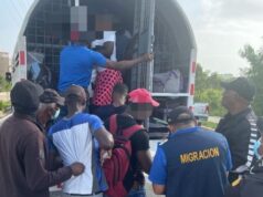 Migración deportó a casi mil haitianos ilegales en 24 horas