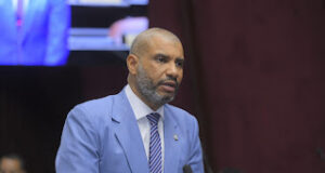 Diputado Juan Bolívar Cuevas Davis llama a definir fecha exacta de la Batalla de la Fuente del Rodeo