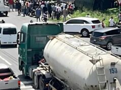 Tres personas murieron tras ser arrolladas en autopista 6 de Nov