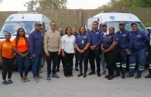 Envían dos ambulancias a Bahoruco solicitadas solicitadas por CPMR
