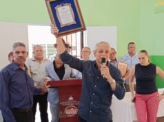 Movimiento “Generación Los Ríos 2025” reconoce generaciones de educadores del municipio