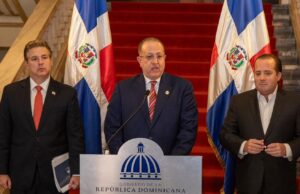 Gobierno activa plan ante crisis y refuerza programas sociales