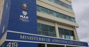 Disponen una jornada laboral reducida en oficinas públicas