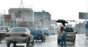 Indomet pronostica aguaceros y advierte posibles inundaciones