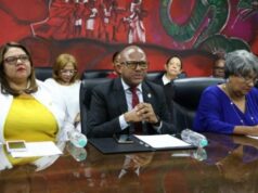Médicos critican al Gobierno; enfermeras anuncian otro paro