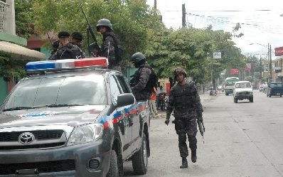 Policías-en-acción-e1516669804413