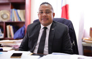 Alcalde de Villa Jaragua agradece al presidente Abinader por otorgar recursos a los ayuntamientos vía la LMD