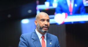 Juan Bolívar Cuevas somete y motiva proyecto solicita la creación de Comedores Económicos en Monserrate y Cabeza de Toro