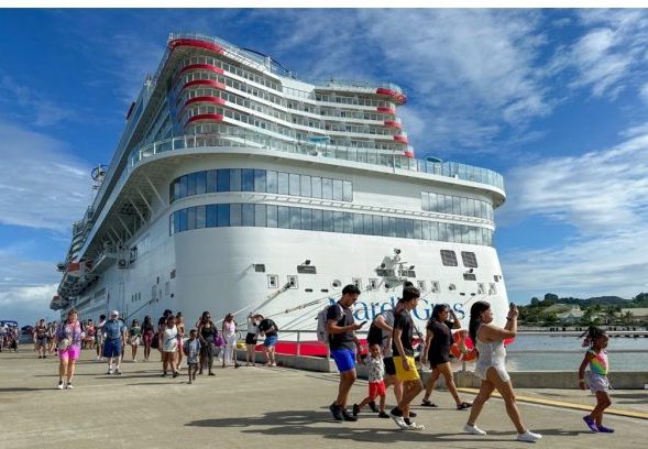 Crucero-turistico-en-Dominicana-e1782897043488